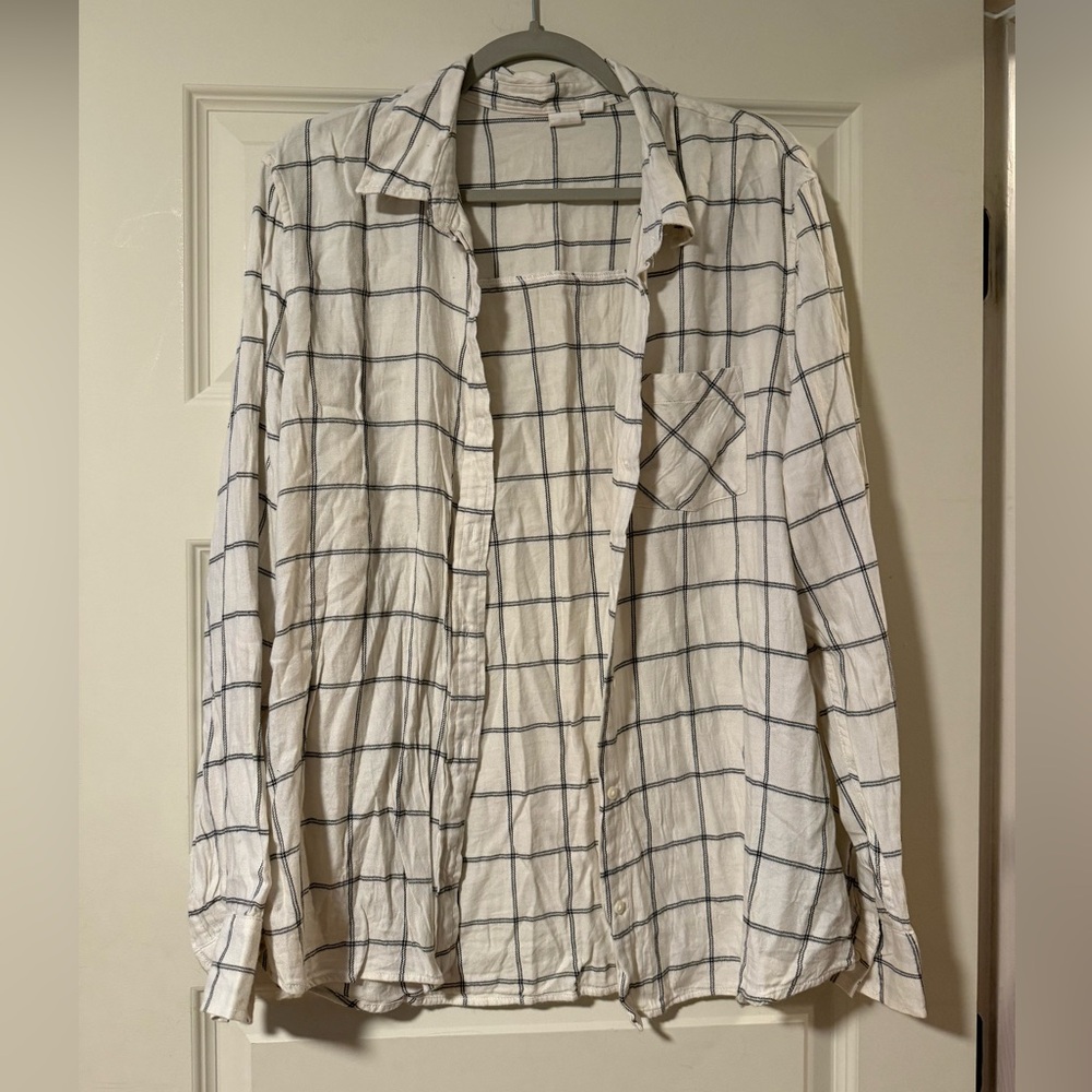 GAP button up shirt